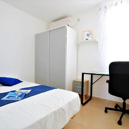 דירה על הפארק Apartment Beersheba ภายนอก รูปภาพ