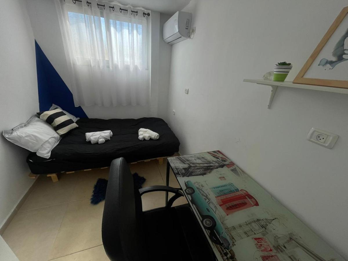דירה על הפארק Apartment Beersheba ภายนอก รูปภาพ